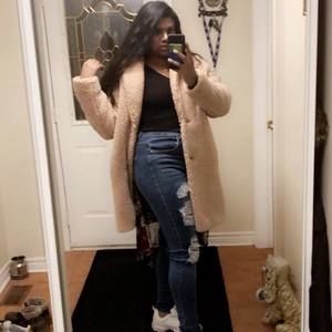 Meet your Posher, Harani